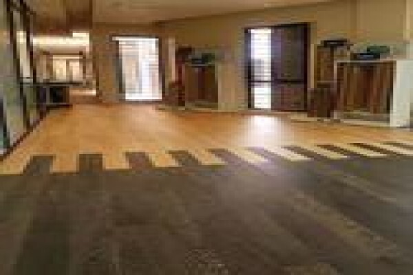 X-Quisite Floors