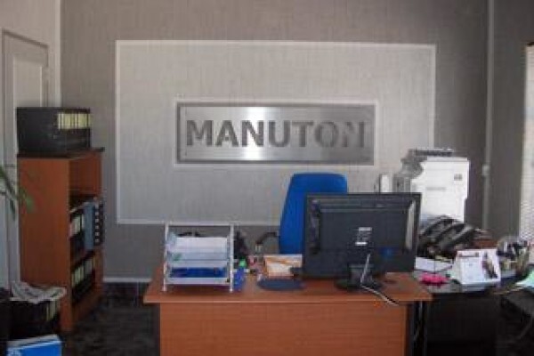 Manuton