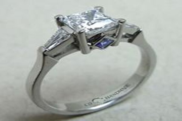 Diamond Engagement Rings - Diamonds