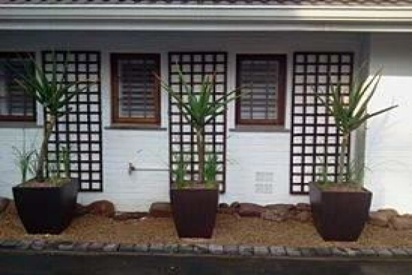 Paul'S Plantscapes