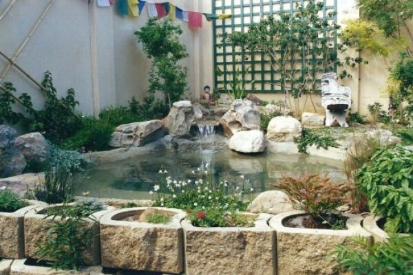 Green Themes Landscape Gardener