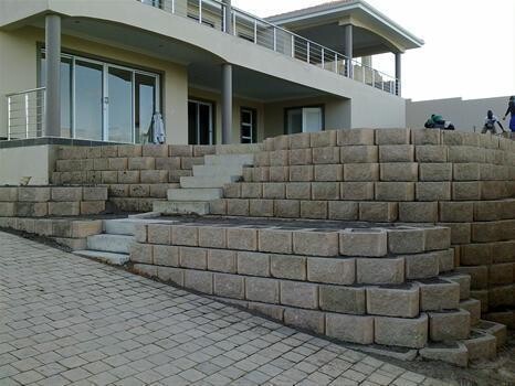 Rencas Retaining Walls