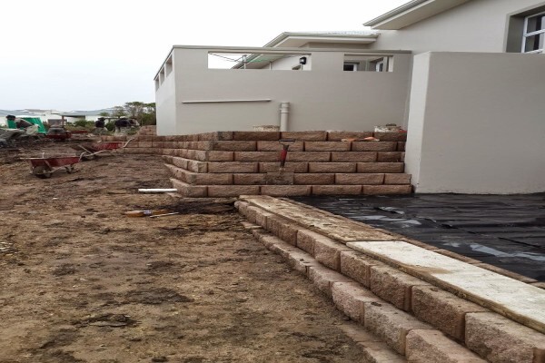 Rencas Retaining Walls