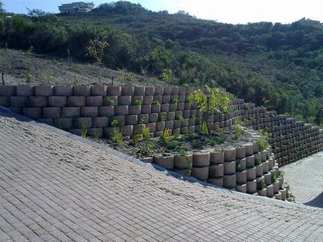 Rencas Retaining Walls
