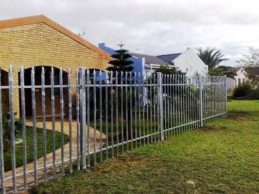 Cape Fence And Gates