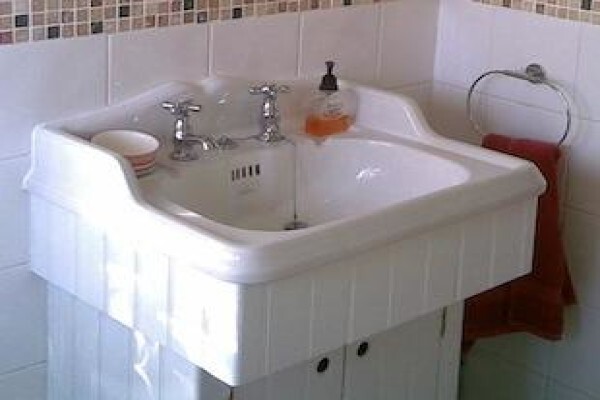 Awesome Africa Handyman
