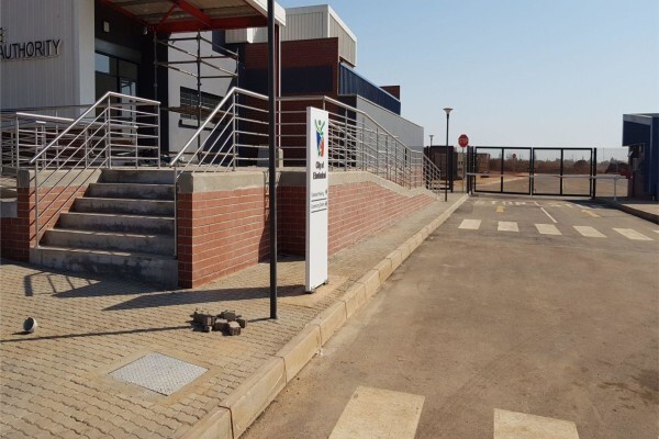 Silverback Stailess Steel Balustrading
