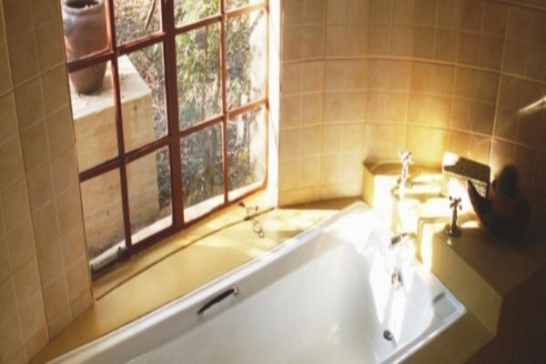 Shikwari Bush Lodge