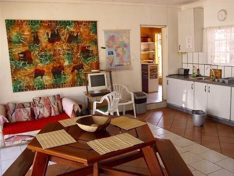 Purple Palms Budget Lodge