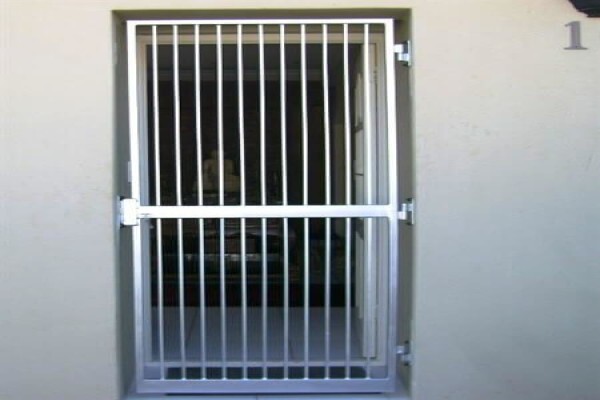 Alcatraz Security Gates, Palisadefencing, & Burglar Barriers
