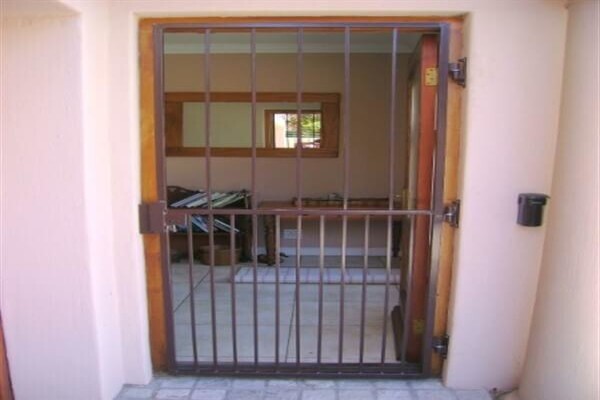 Alcatraz Security Gates, Palisadefencing, & Burglar Barriers