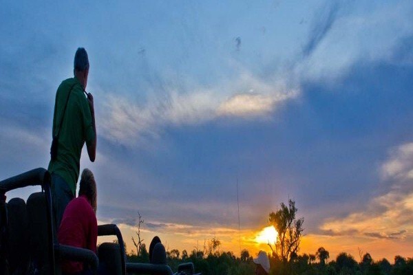 E C A Travel & Tours
