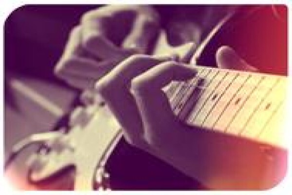 Noisy Canvas Guitar Studio