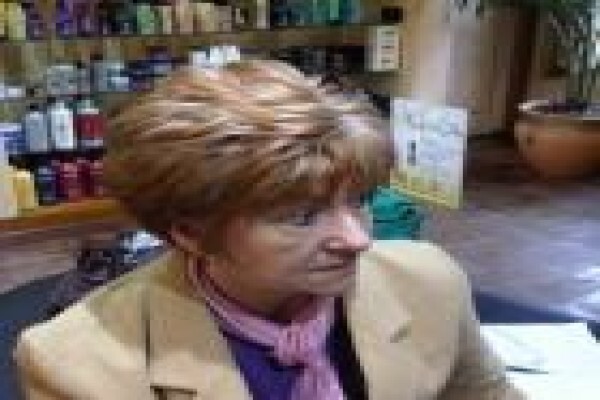 Hair By Helené