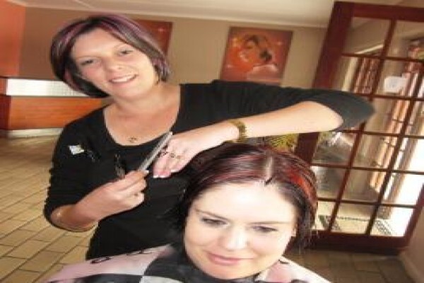Mandy'S Hair Creations And Nails