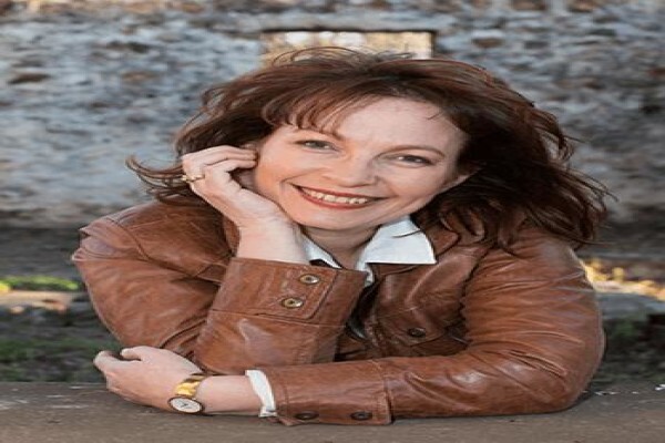 Liezel Korf Associates