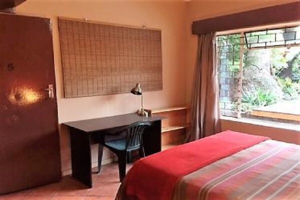Fontainebleau Houseshare