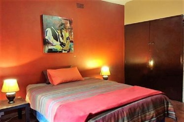 Fontainebleau Houseshare