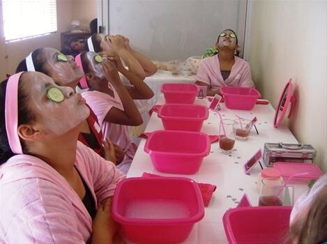 Sparkle Pamper Parties For Girls