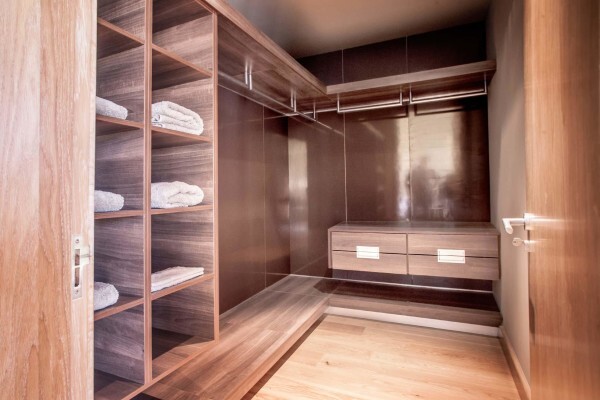 M&R Kitchens