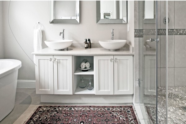M&R Kitchens