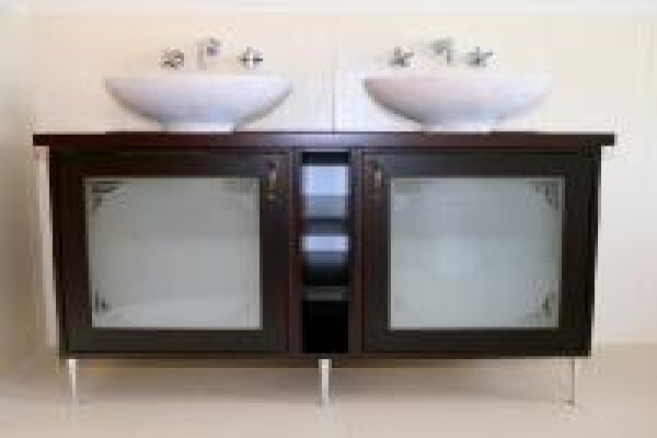 New Line Kitchens
