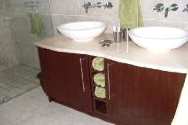 New Line Kitchens