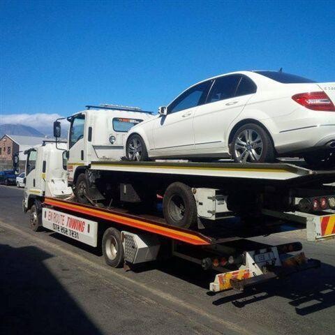 En Route Towing