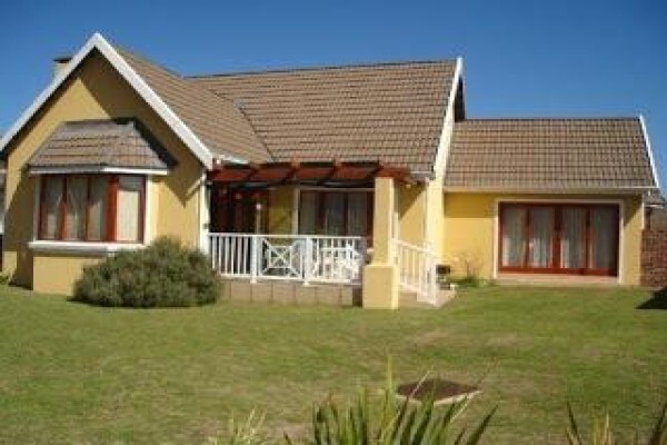 Sedgefield Real Estate - Re/Max Lakes