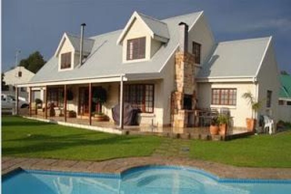 Sedgefield Real Estate - Re/Max Lakes