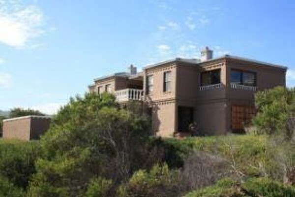 Sedgefield Real Estate - Re/Max Lakes