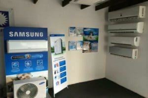 Ezair Airconditioning