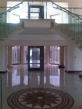 Econo Home Liftscc