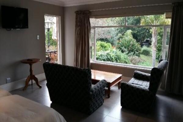 Mooring House Guest Lodge