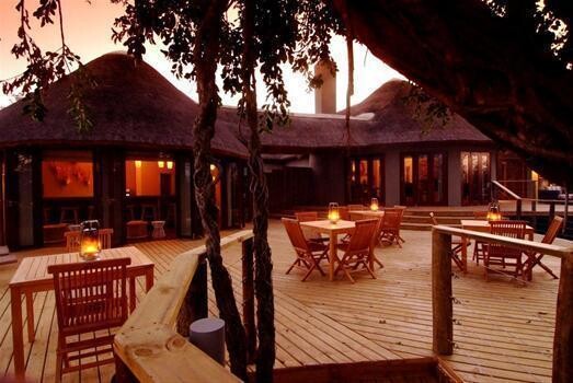 Nambiti Plains Private Game Lodge