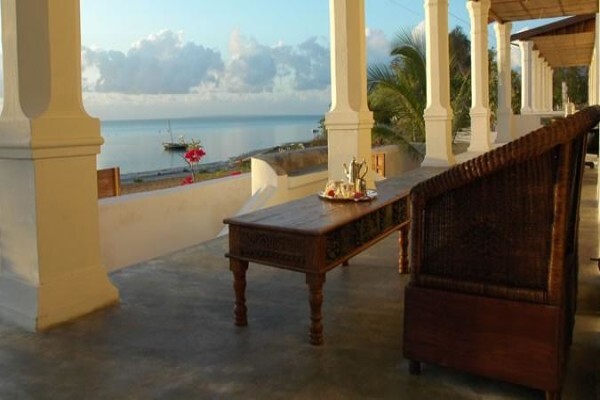 Oceans Islands And Safaris