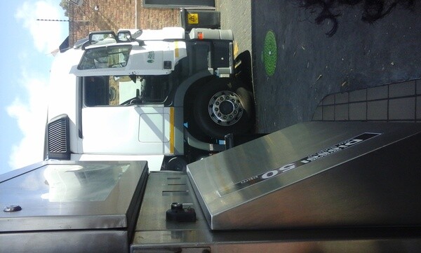 Saxonwold Service Station (Engen)