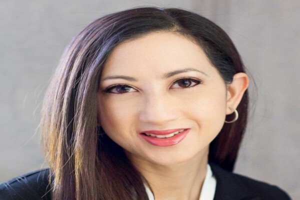 Dr. Marianne Duvenage