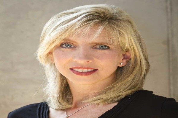 Dr. Marianne Duvenage