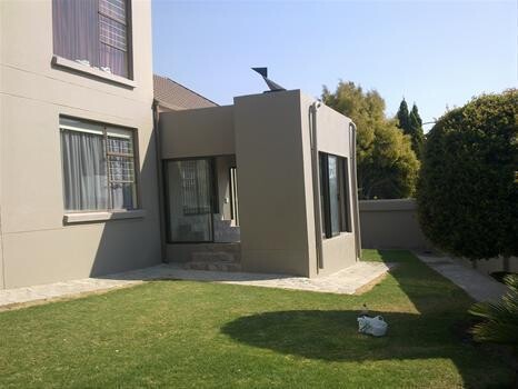 Maxrite Cc