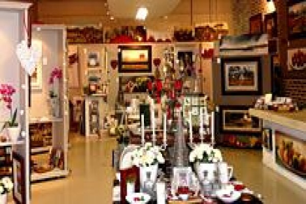 Dante Art Gallery
