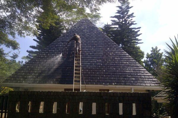 Pressure-It :: Pressure Cleaning Specialists