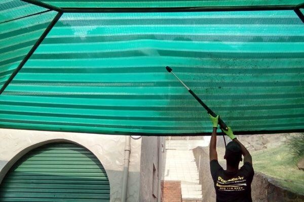 Pressure-It :: Pressure Cleaning Specialists