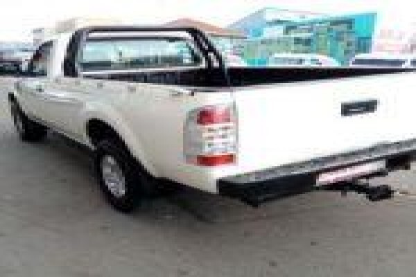 V...Town Auto. Wholesale & Retail Of Motor Vehicles