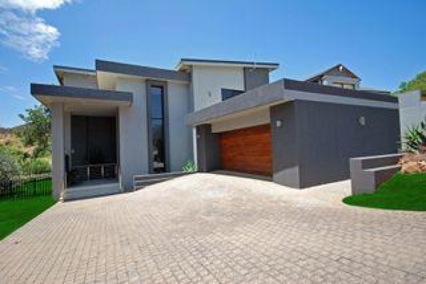 Chas Everitt Nelson Mandela Bay