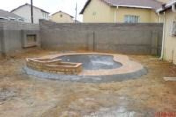 Medallion Pools