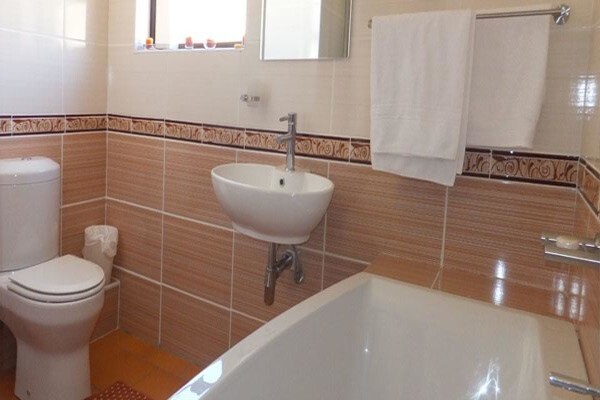 B.R.O.Homes & Villas