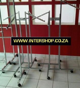 Intershop Displays