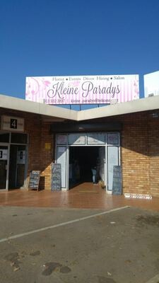 Kleine Paradys Florist And Gift Shop