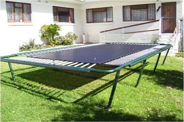 Trampoline